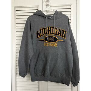 Varsity Athletics University of Michigan Wolverines Classic Sweatshirt Sz: Med